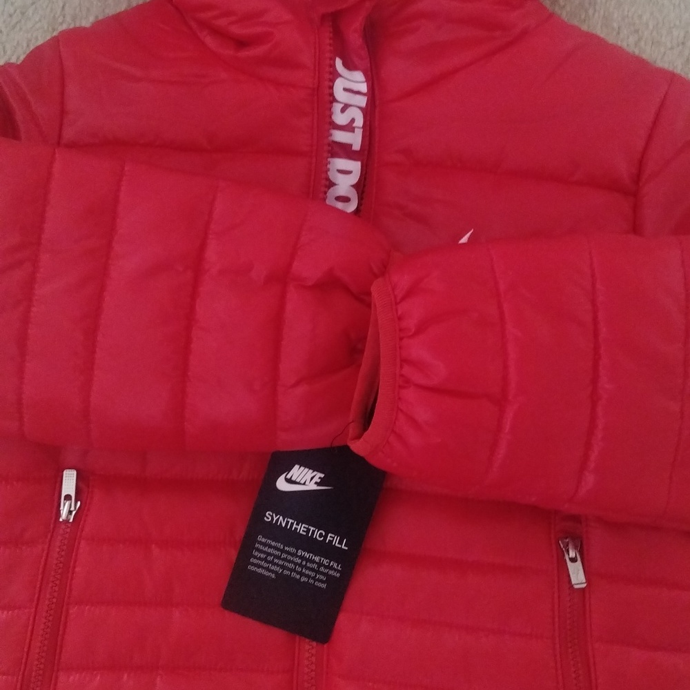 Nike Boys University Red Hooded PufferJacket. - Picture 4 of 4